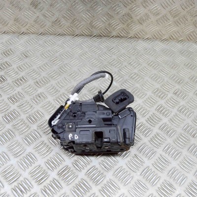 &amp;Icirc;ncuietoare ușă dreapta față SKODA KAMIQ 2020 OEM: 5TB837016C,654837085 16880981 foto