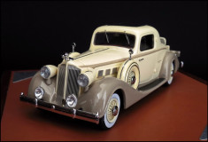 Macheta Packard Super Eight Coupe (1936) 1:43 CMF foto