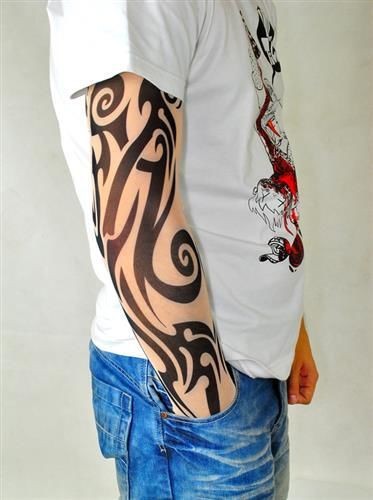 Maneca Elastica cu Tatuaj Tribal Maneca Elastica cu Tatuaj Tribal
