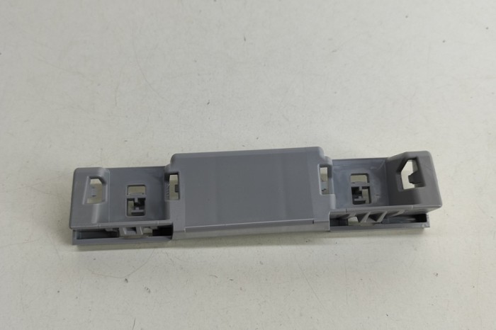 Suport prag lateral st&acirc;nga față MERCEDES-BENZ S W222, V222, X222 2013 OEM: A2226980127 28024735