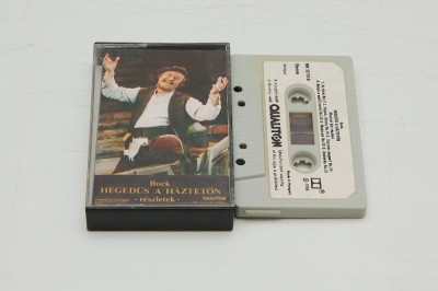 Bock &amp;ndash; Hegedűs A H&amp;aacute;ztetőn (R&amp;eacute;szletek) - caseta audio Qualiton foto