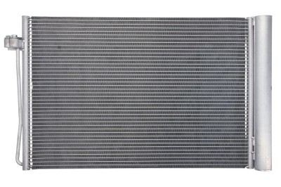 Condensator climatizare AC BMW Seria 5 E60/E61 10, 6 E63/E64 11, 7 E65/E66 08, motor: 2.0 R6, 2.5 R6, 3.0 R6, 4.0 V8, 4.4 V8, 5.0 V10, Condensator cu foto