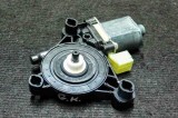 Motor macara geam ușă st&acirc;nga spate PORSCHE MACAN 95B 2014 OEM: 5Q0959801A 1825124