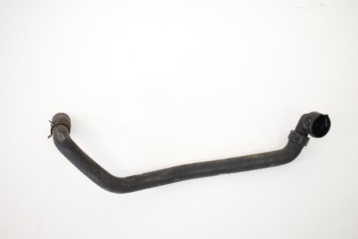 Furtun radiator răcire dreapta LAND ROVER FREELANDER 2 L359 2007 OEM: 6G91-8260-MD 2748483
