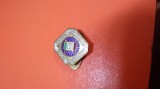 INSIGNA VINTAGE DE COLECTIE TOURING CLUB ITALIANO -MEMBU DE 50 ANI