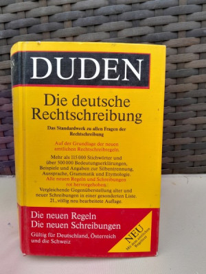 Duden Vol. 1: Die Deutsche Rechtschreibung by Die Deutsche Rechtschreibung foto