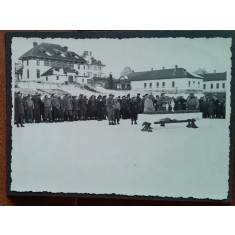 Fotografie, militari la o festivitate de premiere, perioada interbelica