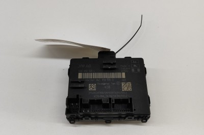 Modul de control ușă dreapta spate AUDI Q2 GA 2021 OEM: 5Q0959595L,8W1959595D 28293804 foto