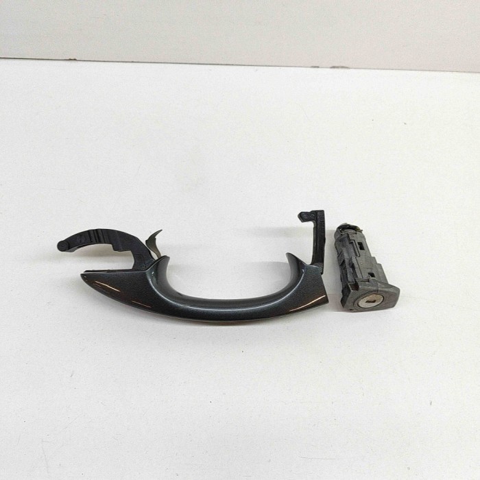 M&acirc;ner exterior ușă dreapta față VW T-ROC A11 2023 OEM: 5G0837206N 27917533