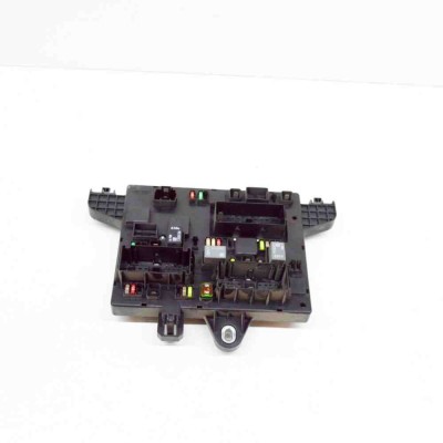 Modul panou de siguranțe OPEL ASTRA J 2012 OEM: 13302301,365927271,1110022AA foto