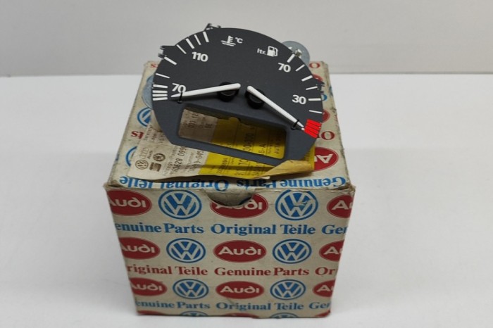 Ceas de bord VW PASSAT Variant B3/B4 3A5, 35I 1996 OEM: 3A0919045A 24399781
