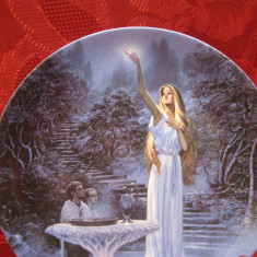 FARFURIE PORTELAN WEDGWOOD BONE CHINA STAPANUL INELELOR - OGLINDA LUI GALADRIEL