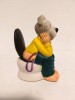 Jucarie caine cauciuc asezat pe WC, cu piuitoare, 15cm - Jucarie interactiva