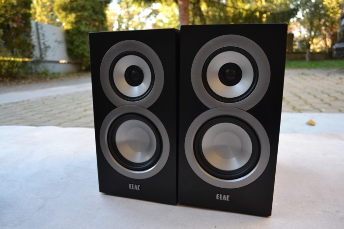 Boxe Elac BS-U 5 Uni-Fi by Andrew Jones