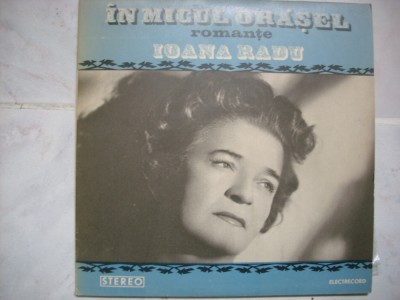 Ioana Radu-romante-In micul orasel foto
