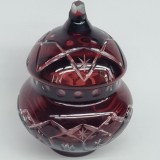 Bomboniera romaneasca cristal rosu rubin, veche, vintage