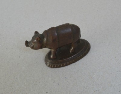 Rinocer miniatura bronz cca 1900 foto