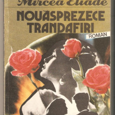 Mircea Eliade-Nouasprezece trandafiri