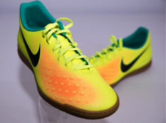 Ghete Fotbal - NIKE MAGISTAx - indoor - 42.5 foto