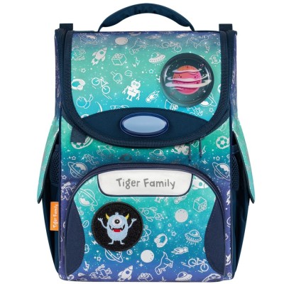 GHIOZDAN NEECHIPAT NATURE QUEST MOTIV SPACE THINGS GO GREEN foto