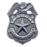 Cumpara ieftin Arkham Horror Replica Police Badge Limited Edition, Fanattik
