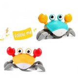 Jucarie Interactiva Crab, Senzori Miscare, cu Sunte si Lumini, 23 cm
