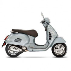 Vespa GTS 300 HPE &amp;#039;22 foto