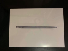 Apple MacBook Air 13.3? NEW Retina Display 2018 foto