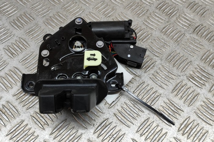 &Icirc;ncuietoare haion TESLA MODEL Y 2023 OEM: 1500604-CN-B | 23414911