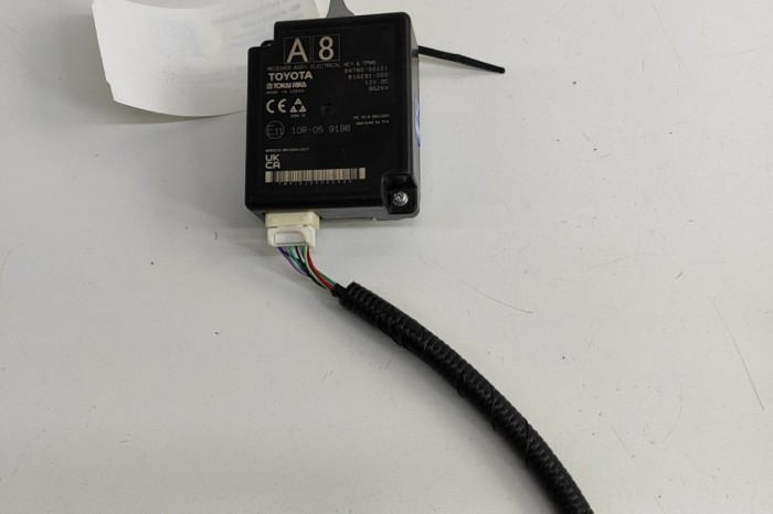 Modul de control presiune anvelope TOYOTA COROLLA Estate _E21_ 2022 OEM: 897B0-02121 30291160