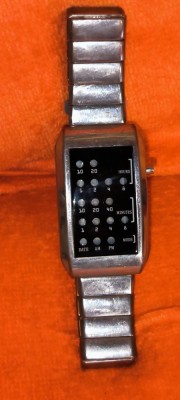 CEAS DE MANA QUARTZ functioneaza cu 2 baterii foto