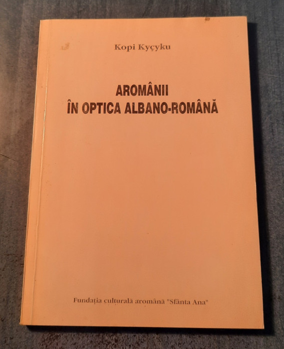 Aromanii in optica albano romana Kopi Kycyku