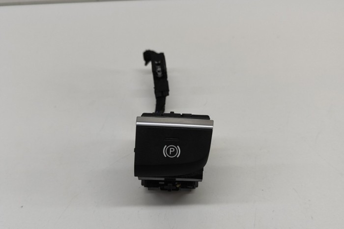 Buton fr&acirc;nă de m&acirc;nă AUDI A3 Sportback 8VA, 8VF 2017 OEM: 8V2927225C 28858964