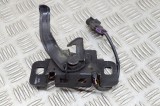 &Icirc;ncuietoare capota OPEL ASTRA J 2010 OEM: 13367148 17807212
