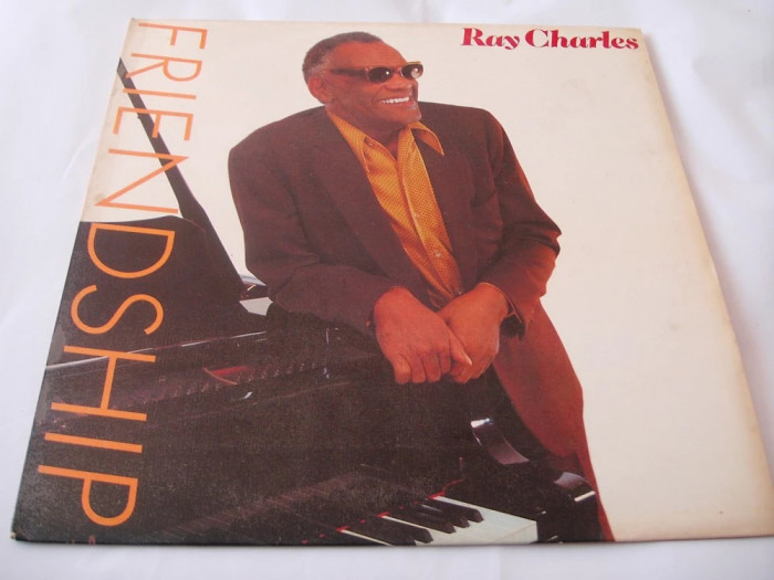 RAY CHARLES - FRIENDSHIP ,VINIL IMPECABIL