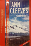 Pamant rece, Ann Cleeves