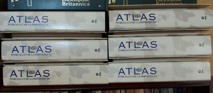 Colectia completa Atlas, deAgostini, 11 bibliorafturi.
