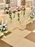 Inchiriere decor complet pentru masa mirilor , Eleganta si rafinament