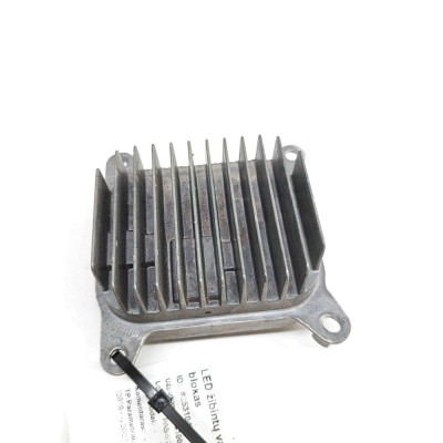 Unitate de control lumini LED TESLA MODEL Y 2022 OEM: 1532925-02-C 25310478 foto