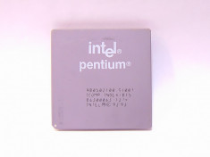 Procesor CPU Intel Pentium 100 A80502-100 vintage foto