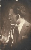 P3163N Portret de bărbat, studio Foto Glob, Turnu Severin, perioada interbelică