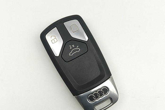 Cheie de contact AUDI Q5 FY 2020 OEM: 4M0959754CC 30307899