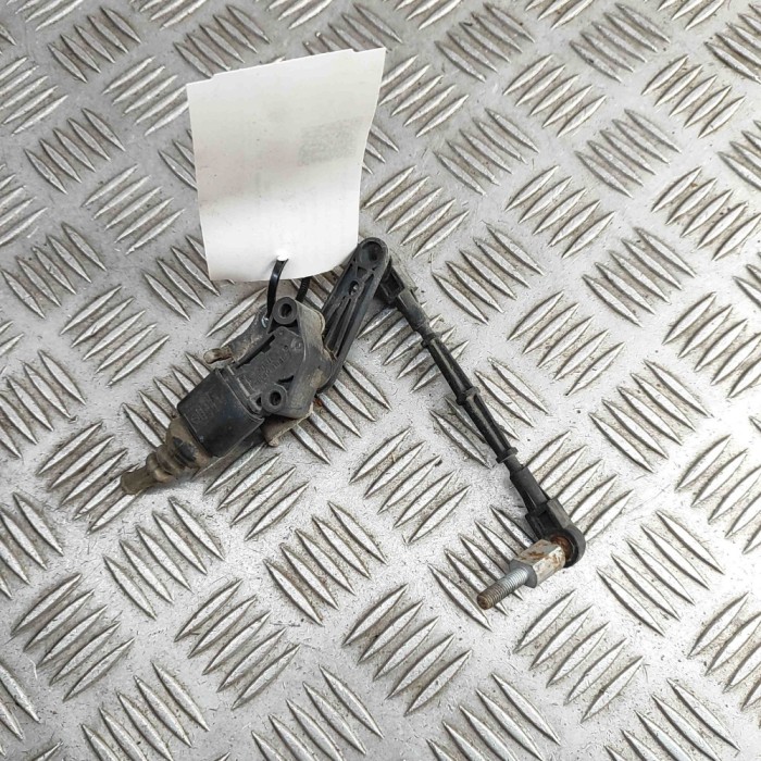 Senzor de nivel &icirc;nălțime dreapta spate AUDI Q7 4M 2016 OEM: 4M0907503,4M0941310H 32061677