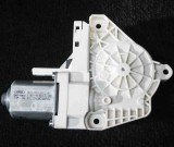 Motor macara geam ușă dreapta spate AUDI Q3 8U 2014 OEM: 8K0959812A 2148466