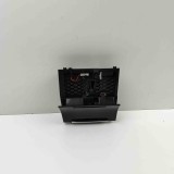 Scrumiera SKODA SUPERB III Estate 3V5 2019 OEM: 3V1863077,3V1863077A,3V2863077,3V2863077A 30418138