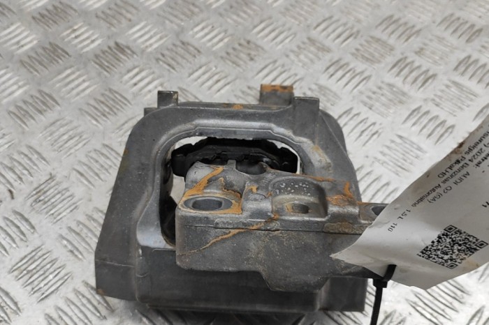 Suport motor dreapta AUDI Q2 GA 2024 OEM: 5WA199262AM | 31799549