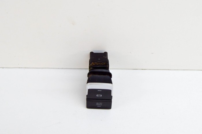 Buton fr&acirc;nă de m&acirc;nă VW GOLF VII 5G1, BQ1, BE1, BE2 2018 OEM: 5G0927225D 15525301