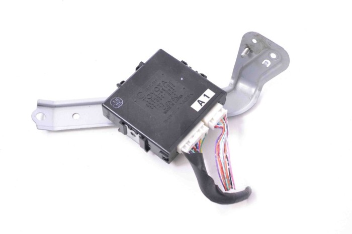 Alt modul de control LEXUS RX _U3_ 2006 OEM: 89940-48160 11539125