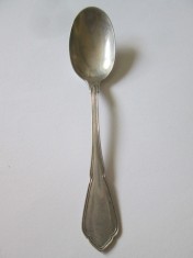 5) Lingurita din argint cu marcaj 800 circa 1920,lungime=101 mm,greutate=8,58 grame