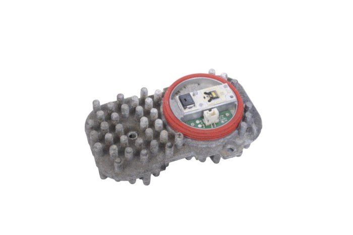 Unitate de control lumini LED BMW 4 Coupe F32, F82 2015 OEM: 1305715084 | 21597959